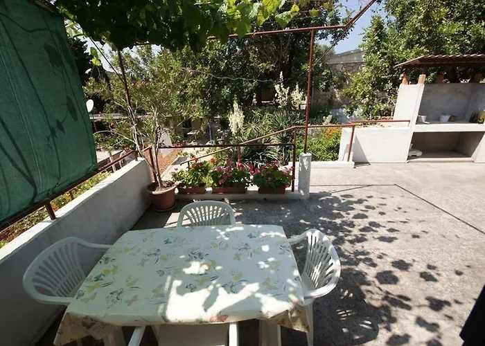 Prázdninový dům House Paulo1 *